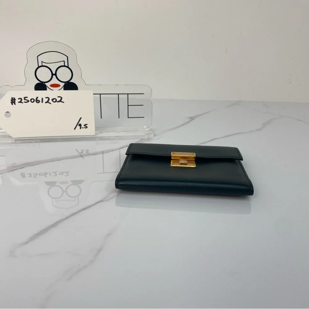 Hermès Clic 12 Wallet - Picture 6 of 7